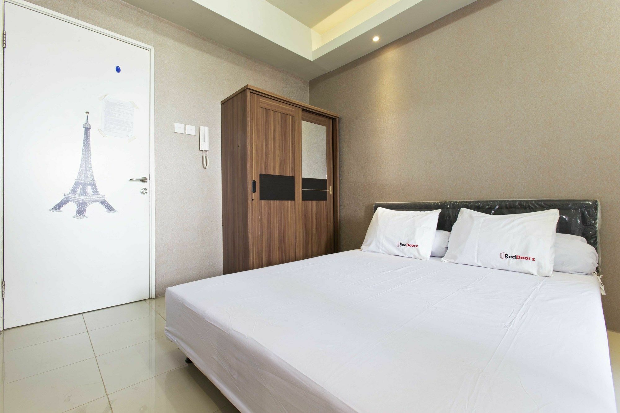 Reddoorz Apartment @ Pegangsaan Kelapa Gading Джакарта Екстер'єр фото